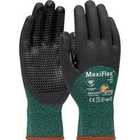 Seamless Knit Engineered Yarn Glove - Small