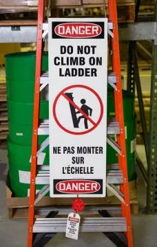Bilingual Ladder Shield Kit Osha Danger: Do Not Climb On Ladder